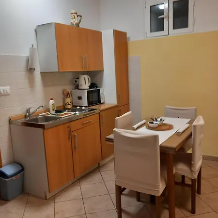 Apartament Gita *