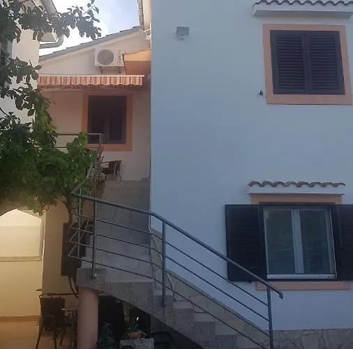 Gita Апартаменты Омишаль